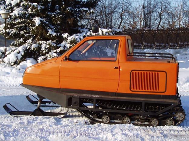 Snowmobile, как разновидность лыжно-гусеничного транспорта Snowmobile, как разновидность лыжно-гусеничного транспорта